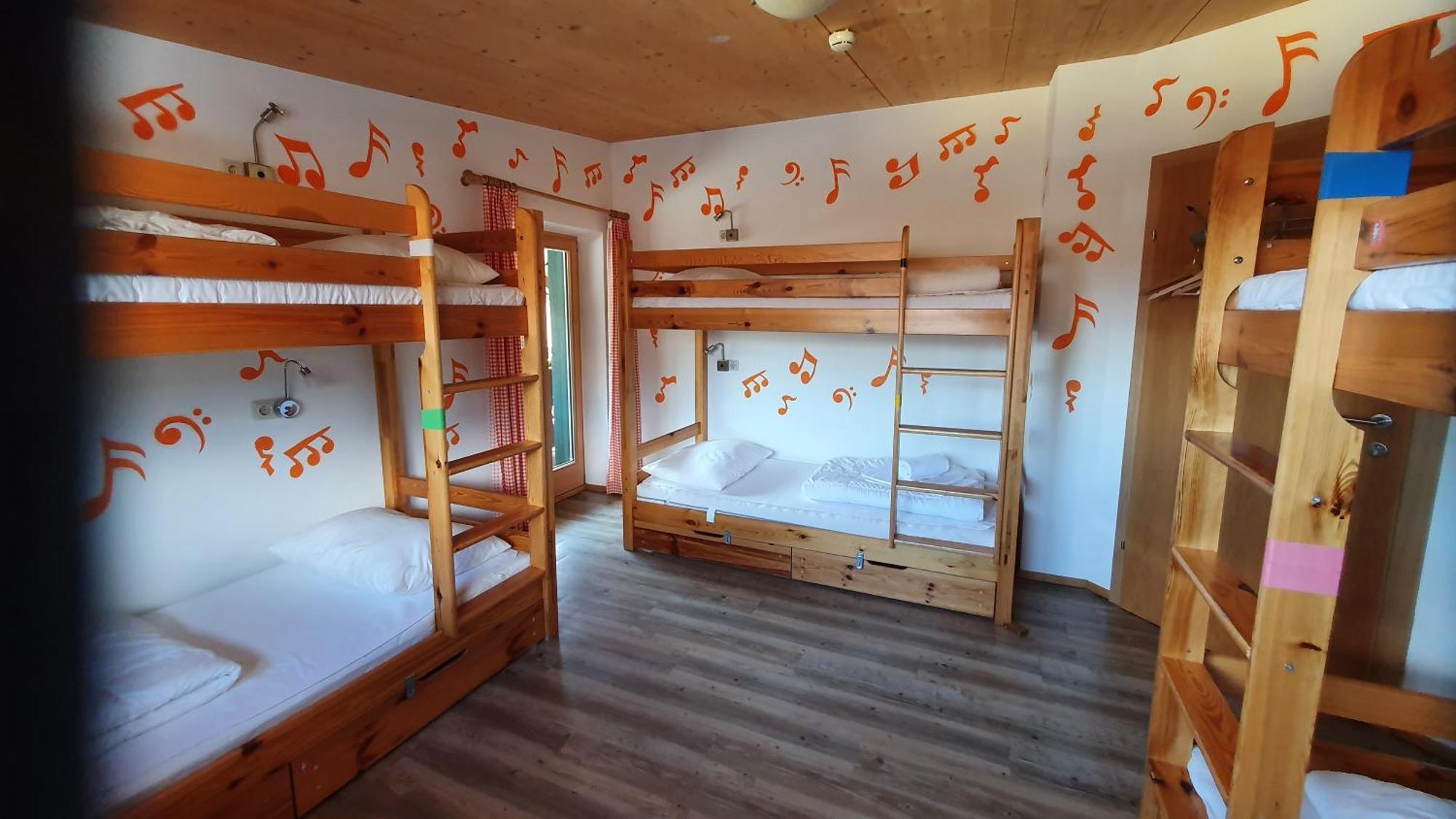 Alpking Hostel Элльмау Экстерьер фото